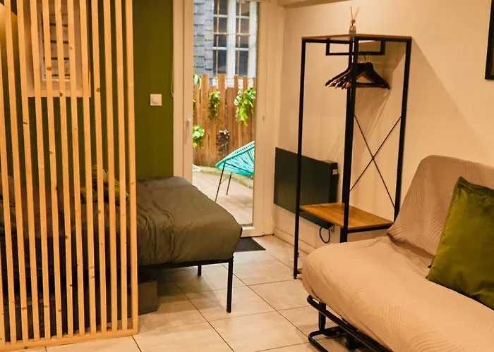 Le Terrasse - Le Calme En Plein Coeur Du Centre-ville Ruan